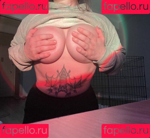 Glizzy McGuire Onlyfans Photo Gallery 