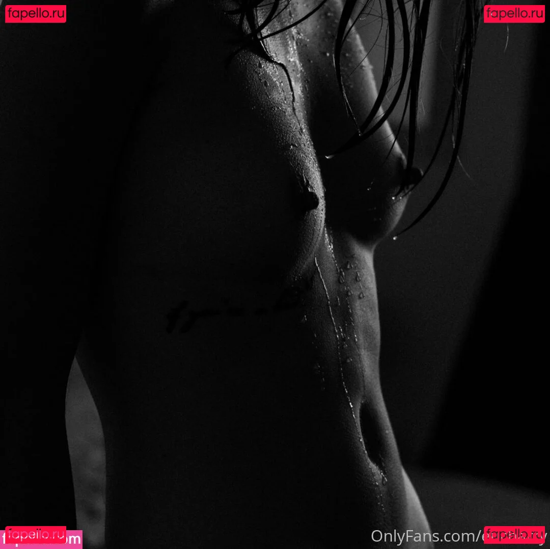 Charry Jin Onlyfans Photo Gallery 