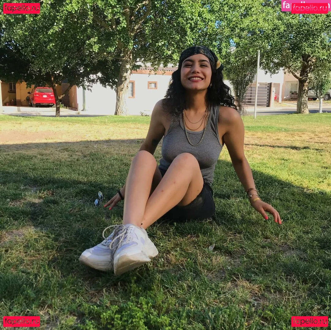 Isabel Neru Onlyfans Photo Gallery 