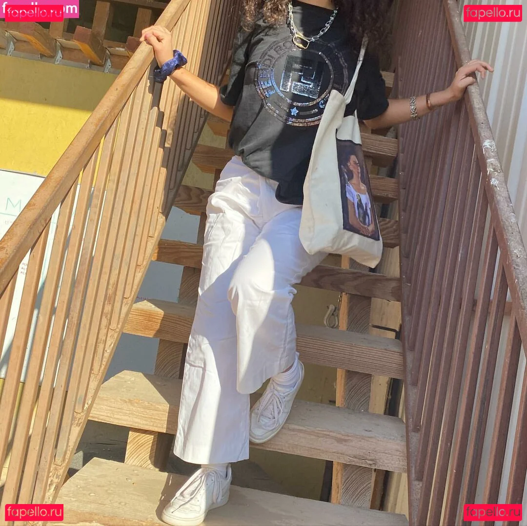 Isabel Neru Onlyfans Photo Gallery 