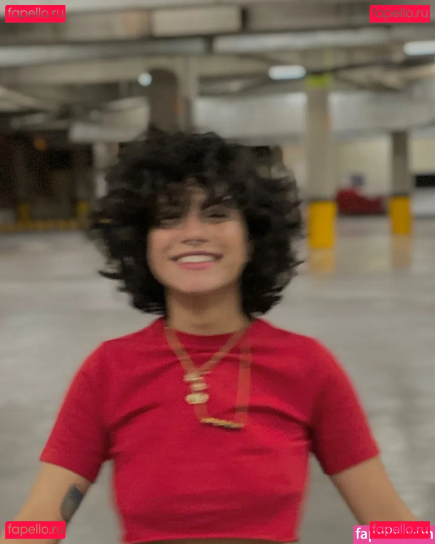 Isabel Neru Onlyfans Photo Gallery 