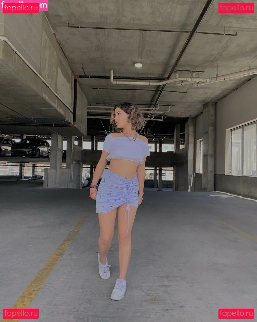 Isabel Neru Onlyfans Photo Gallery 