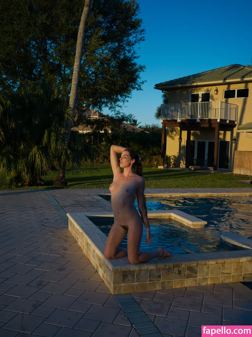 Stevie Macaroni Onlyfans Photo Gallery 