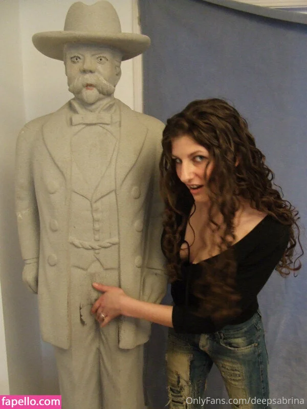 deepsabrina Onlyfans Photo Gallery 