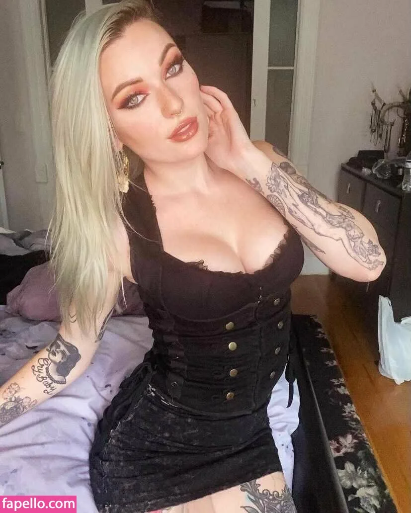 blackheartburlesque Onlyfans Photo Gallery 