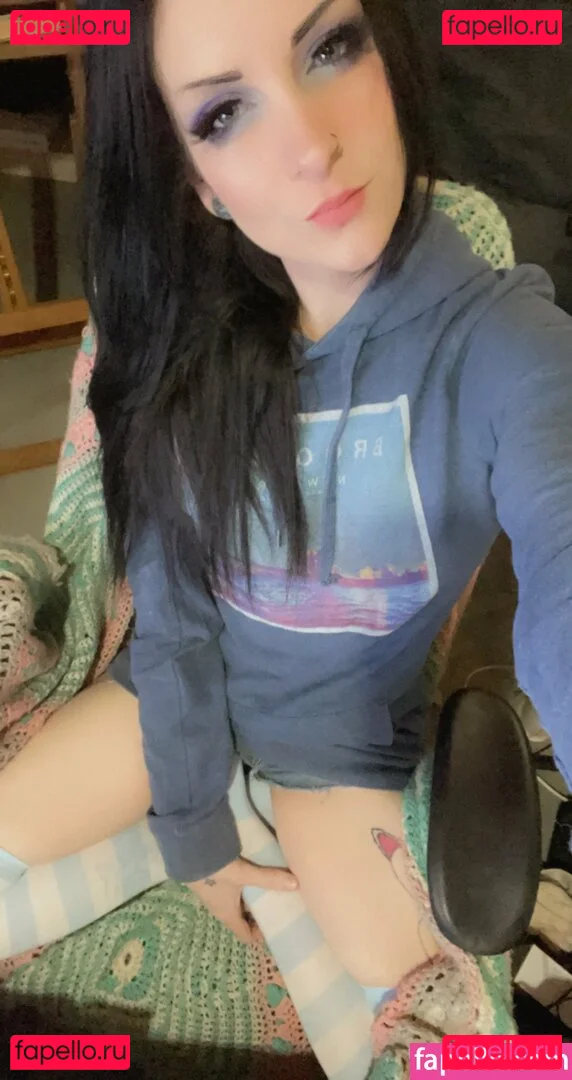 cryptid Onlyfans Photo Gallery 