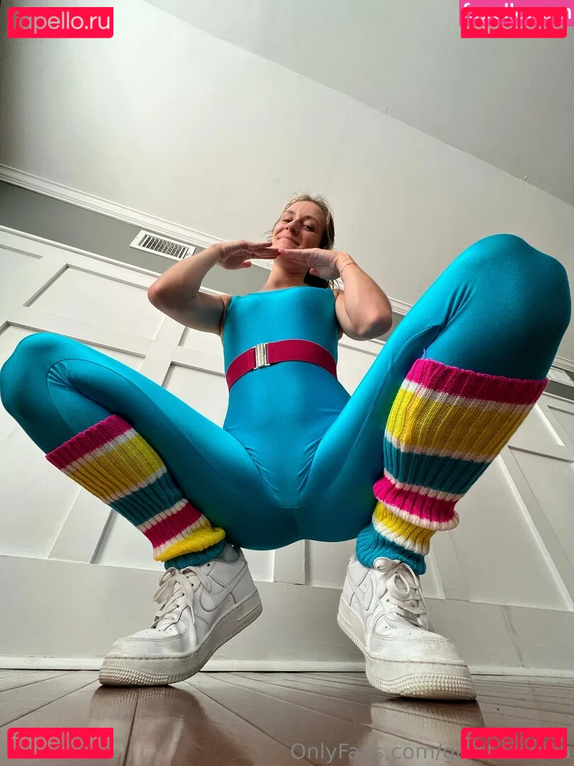 giantesstara Onlyfans Photo Gallery 