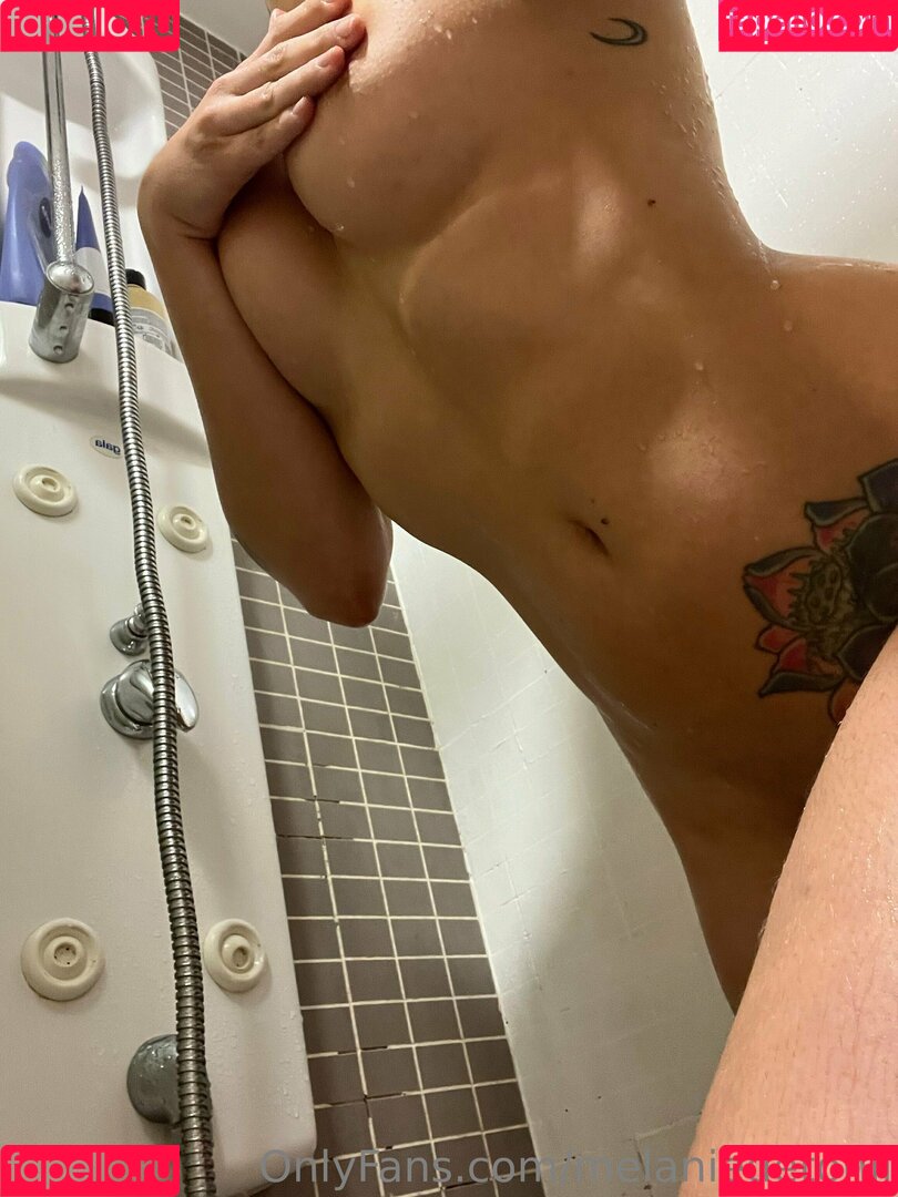 poliamorosaa Onlyfans Photo Gallery 