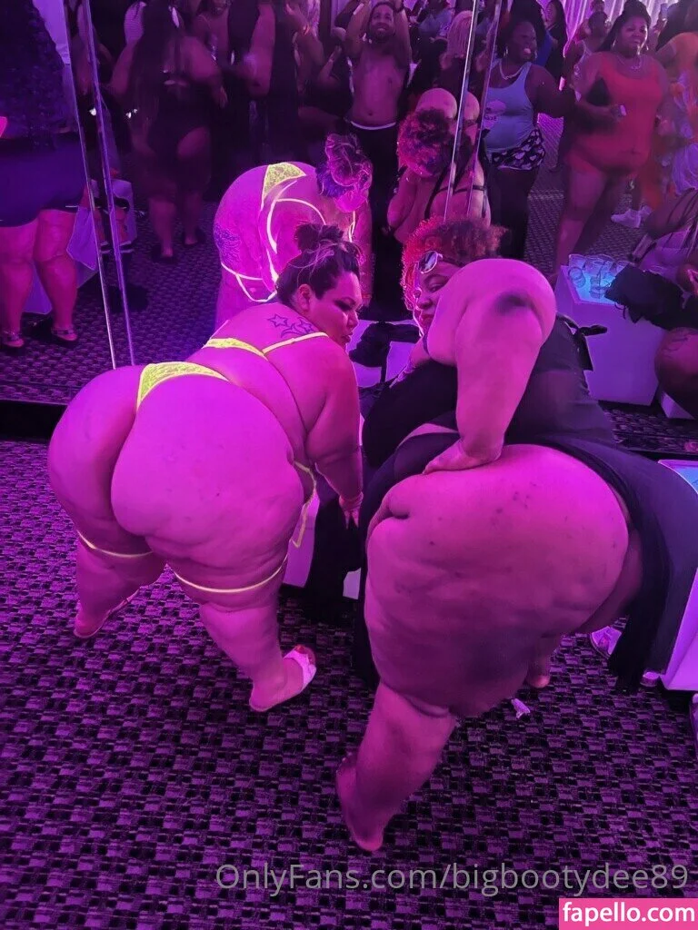 bigbootydee89 Onlyfans Photo Gallery 