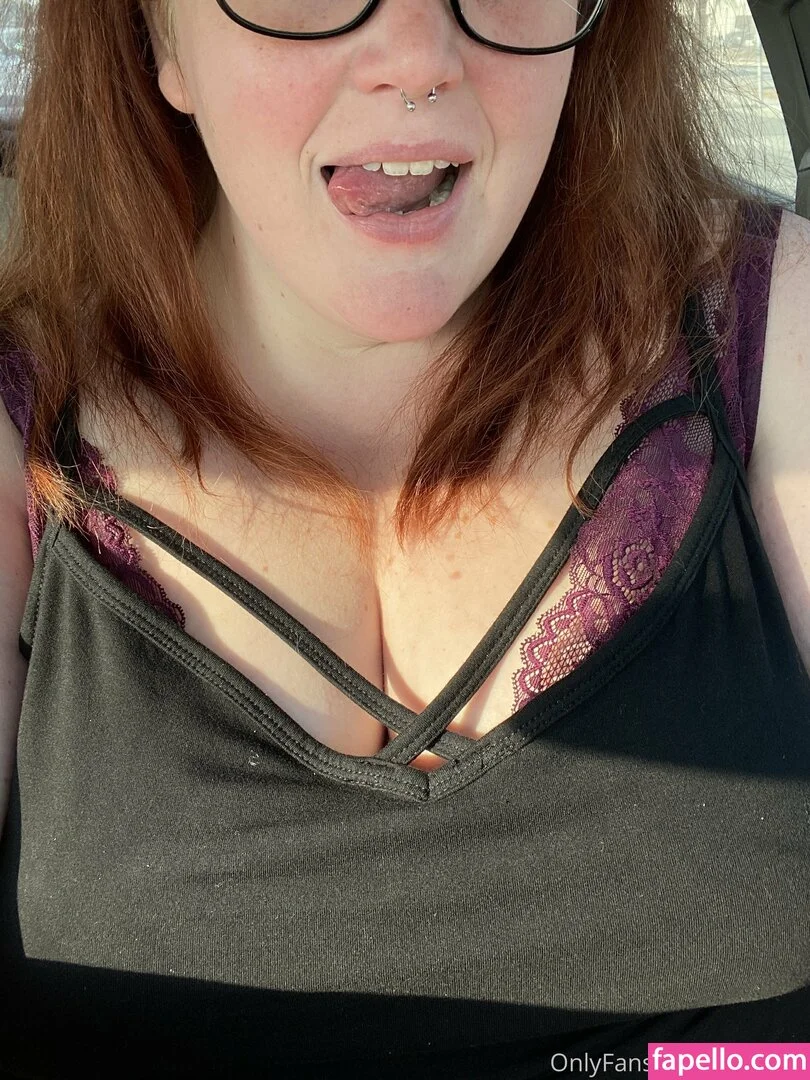 slutkunt Onlyfans Photo Gallery 