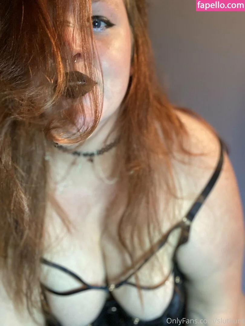slutkunt Onlyfans Photo Gallery 