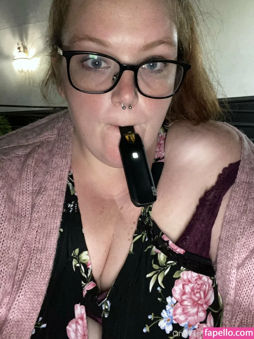 slutkunt Onlyfans Photo Gallery 