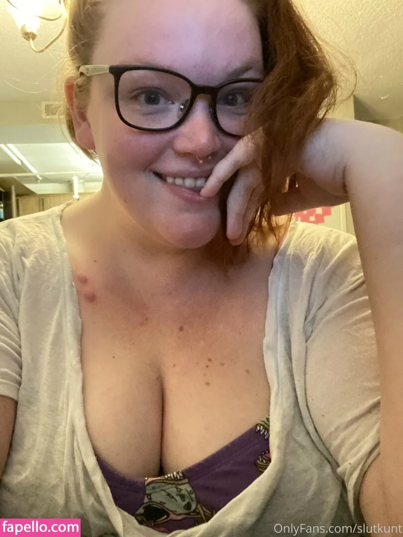 slutkunt Onlyfans Photo Gallery 