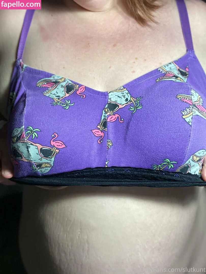 slutkunt Onlyfans Photo Gallery 