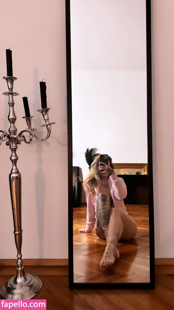 _volchara Onlyfans Photo Gallery 