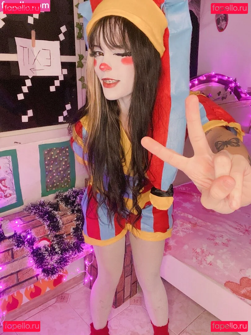 Feh Mark Onlyfans Photo Gallery 