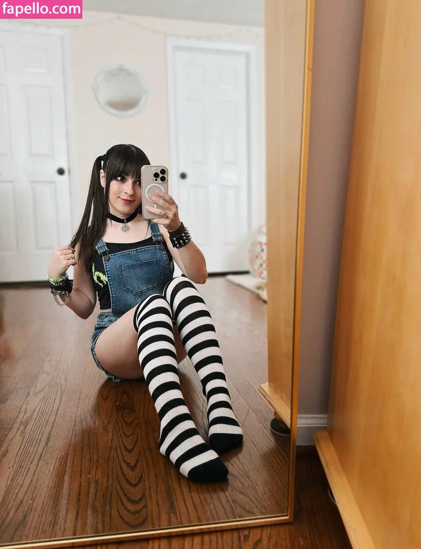 Aara Lee Onlyfans Photo Gallery 