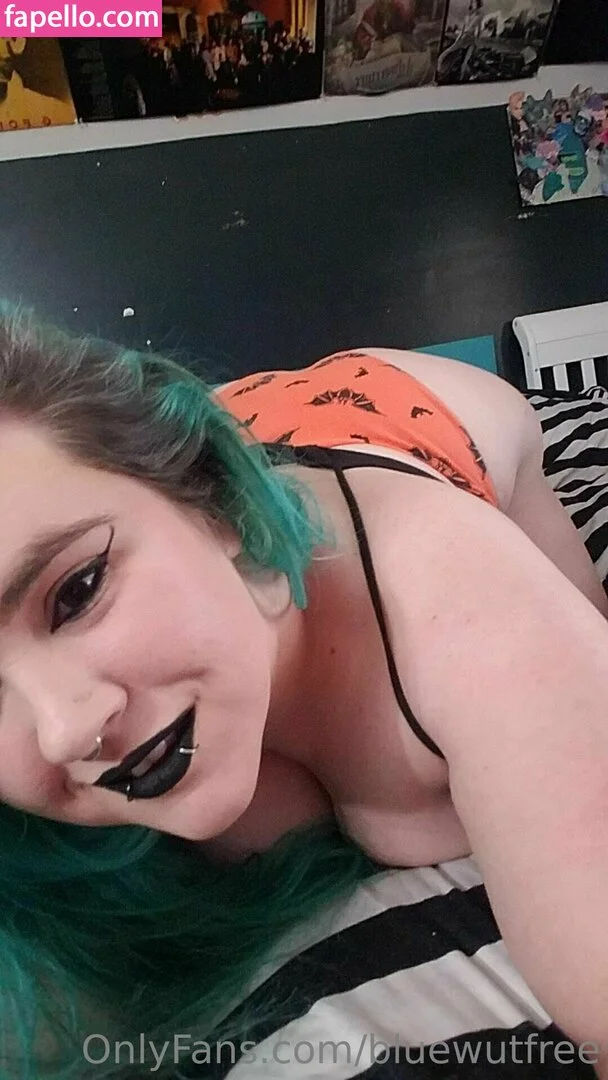 bluewutfree Onlyfans Photo Gallery 