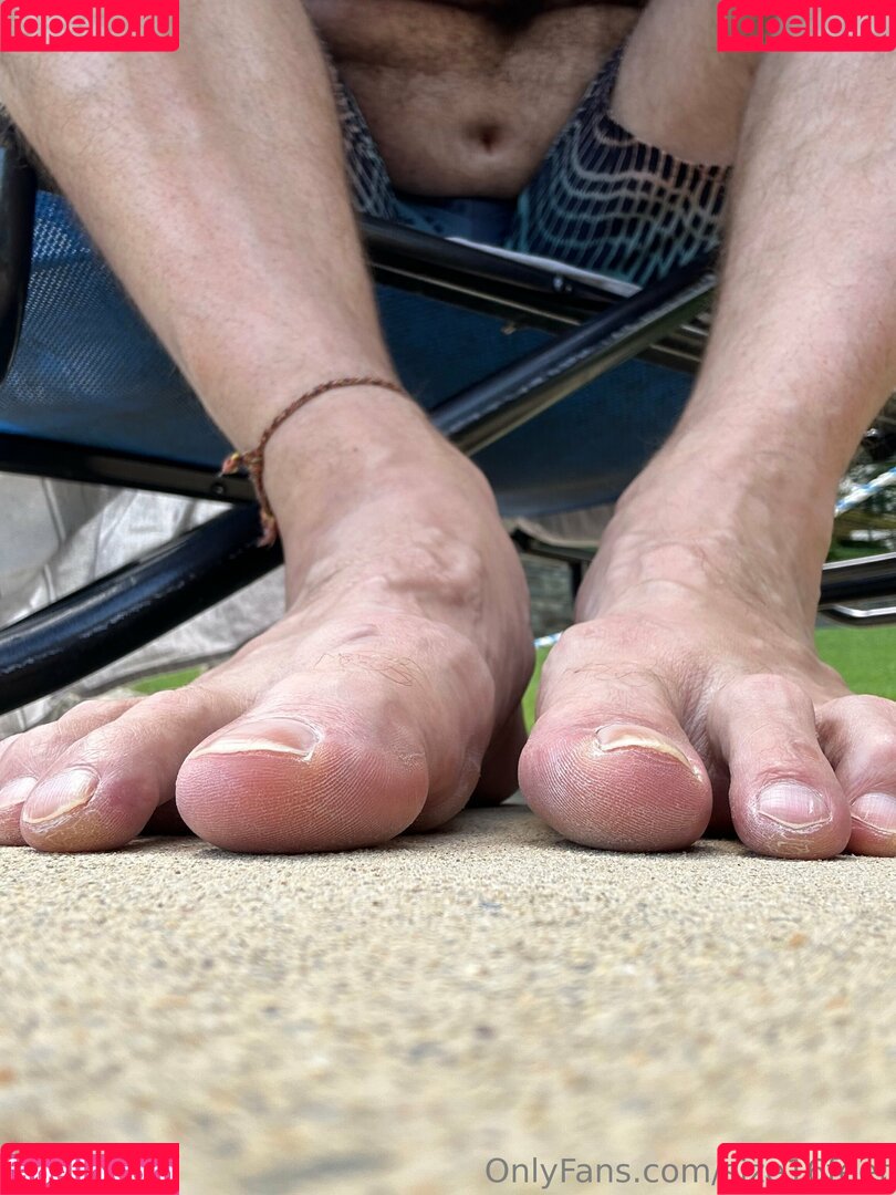 size16feet Onlyfans Photo Gallery 