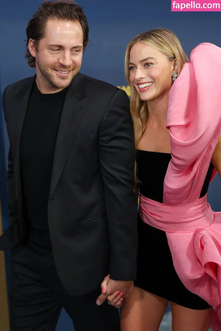 Margot Robbie Onlyfans Photo Gallery 