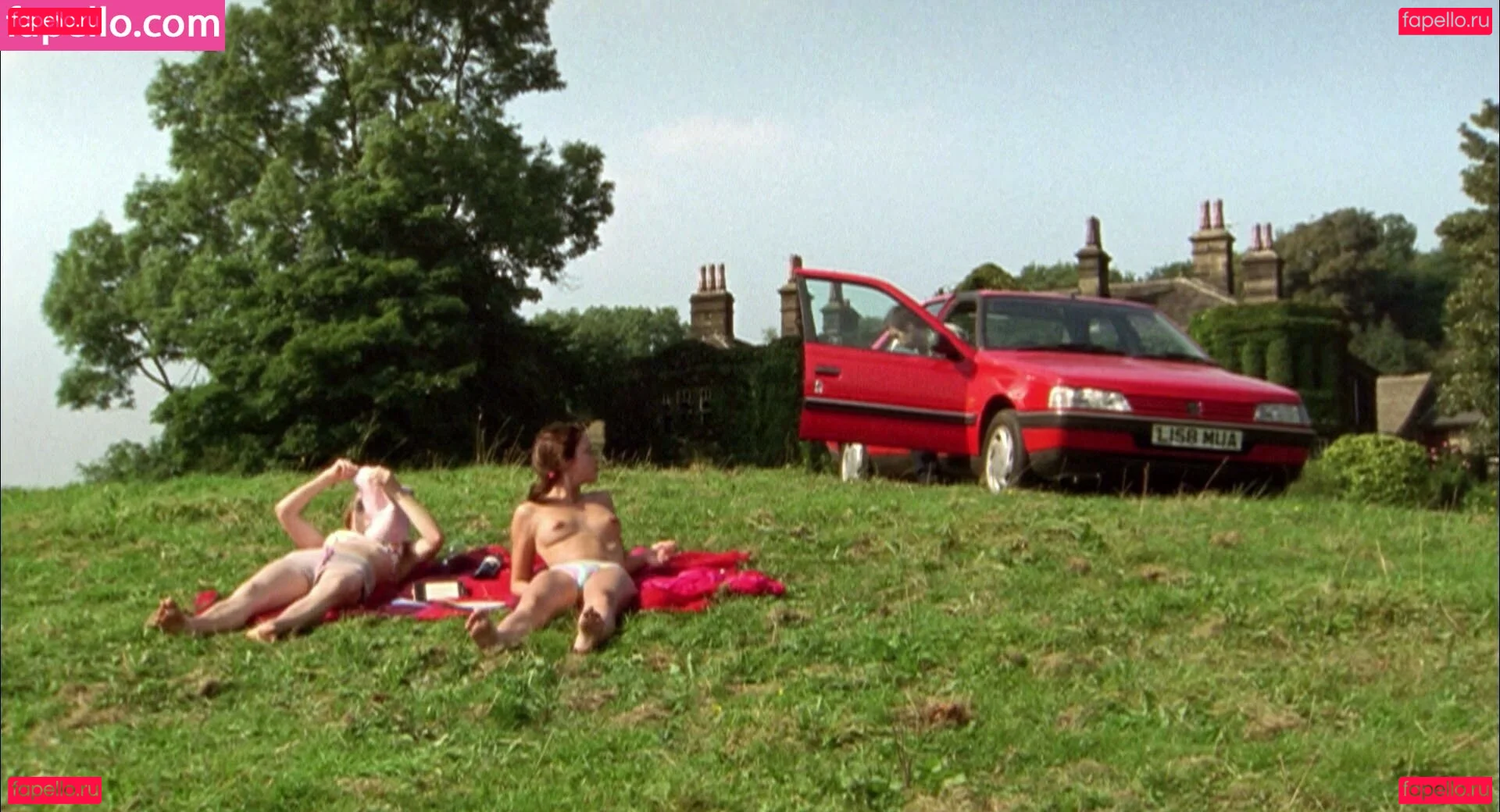 twogirlsoneblunt Onlyfans Photo Gallery 