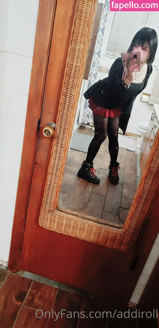 addiroll Onlyfans Photo Gallery 