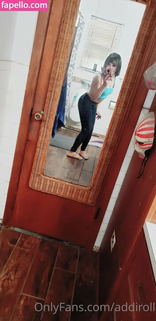 addiroll Onlyfans Photo Gallery 