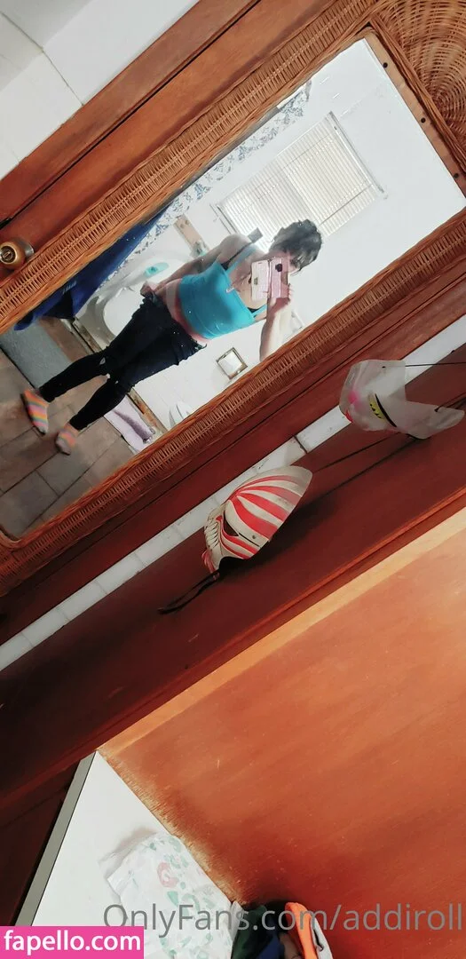 addiroll Onlyfans Photo Gallery 