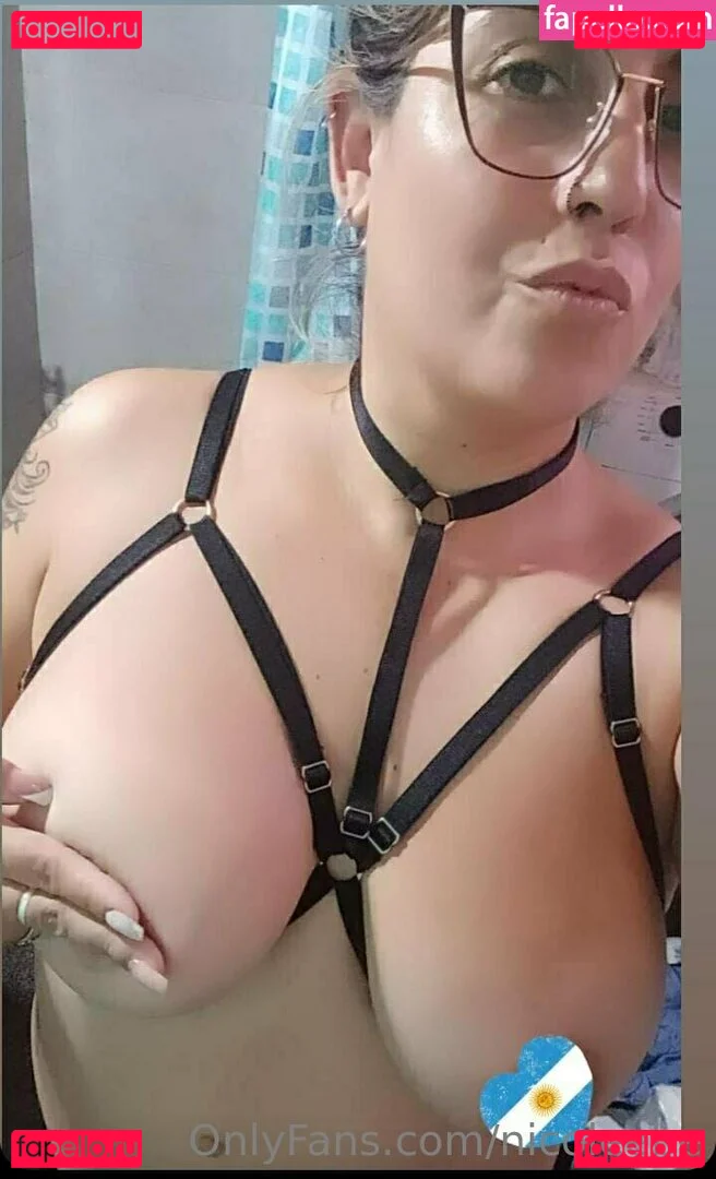nicoleebe Onlyfans Photo Gallery 