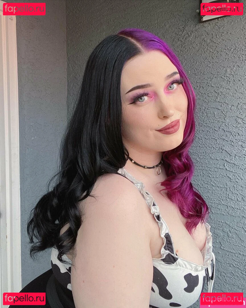 weepingxdevil Onlyfans Photo Gallery 