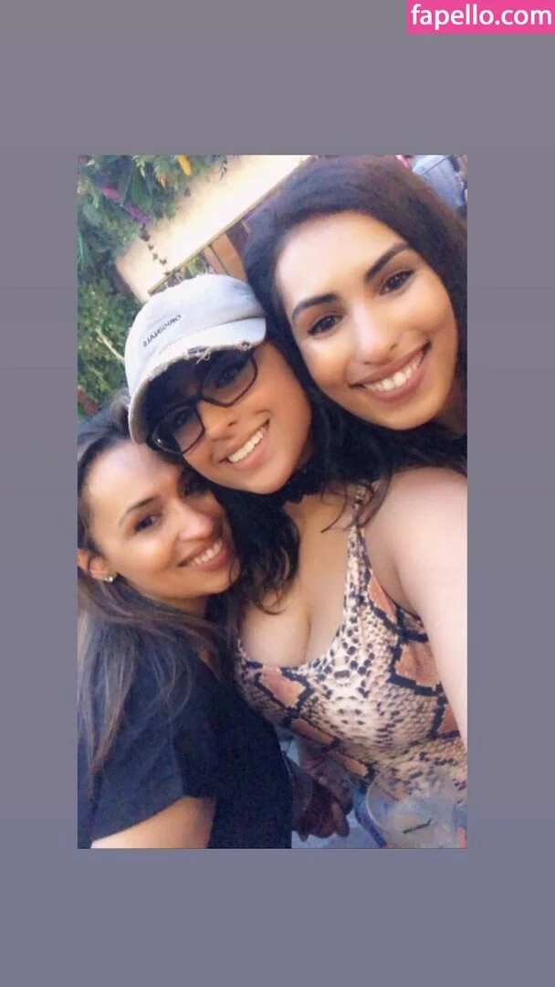 Ninathepony Onlyfans Photo Gallery 