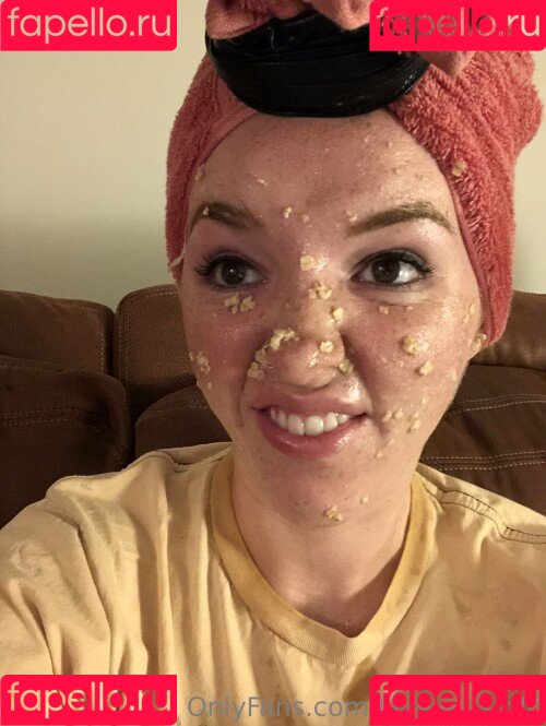 lilyevansmfc Onlyfans Photo Gallery 