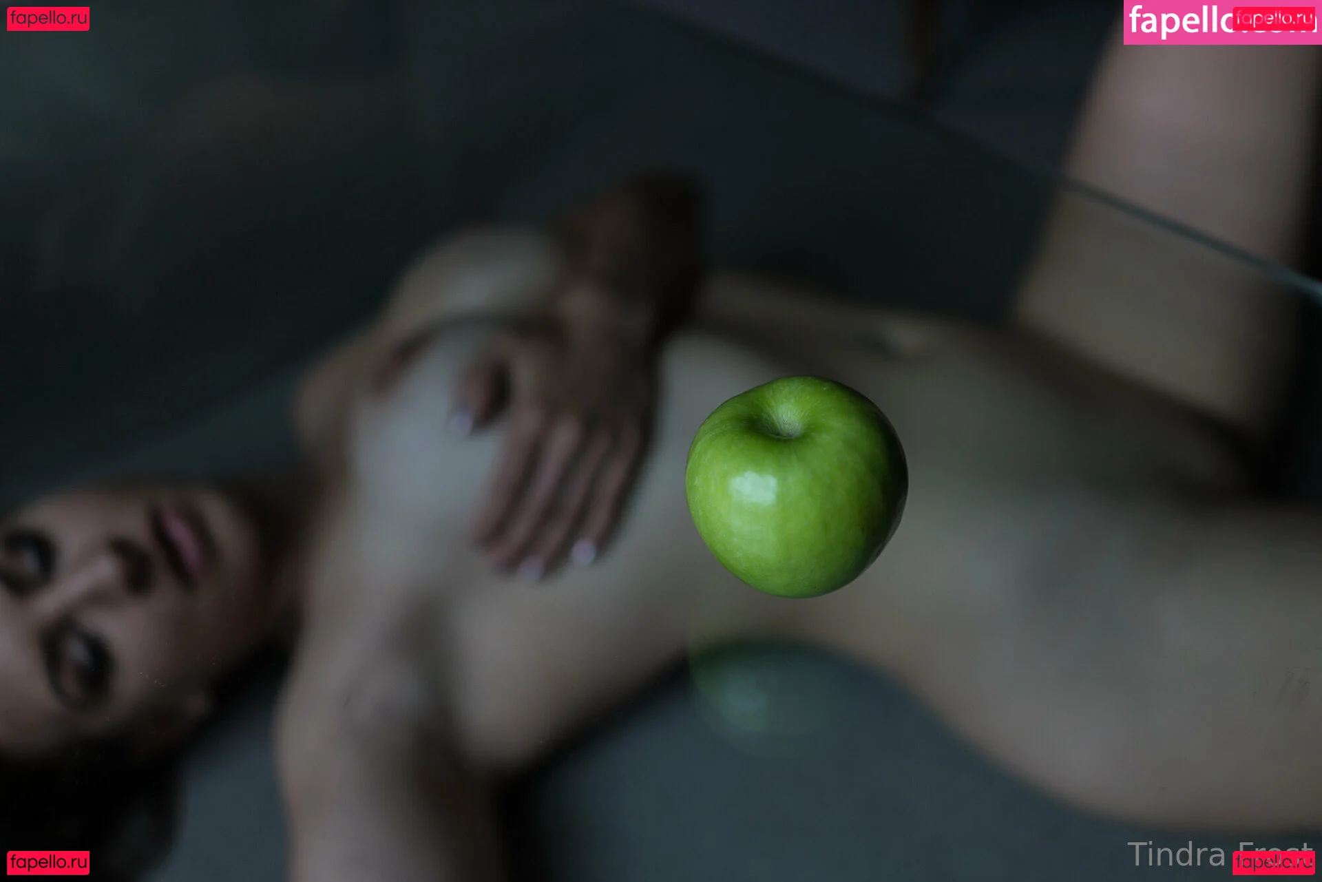 tindrafrost Onlyfans Photo Gallery 