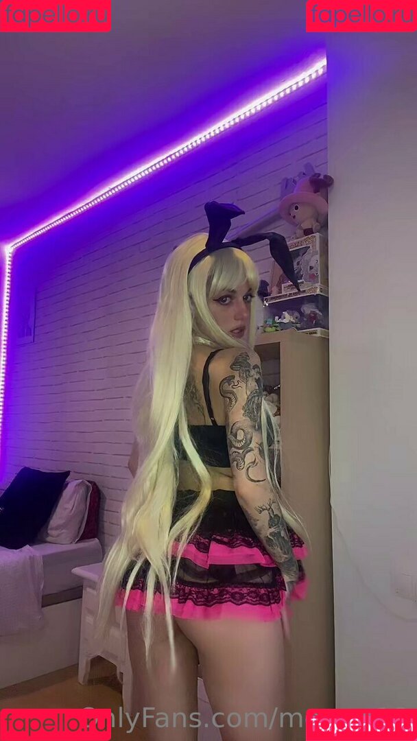 meewc18 Onlyfans Photo Gallery 