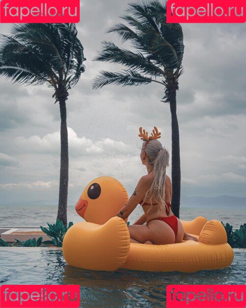 Farbenfuchs Onlyfans Photo Gallery 