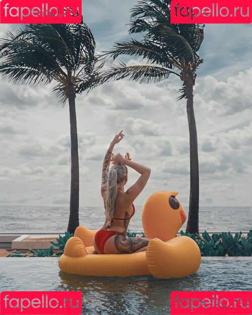 Farbenfuchs Onlyfans Photo Gallery 