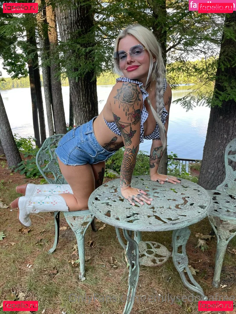 emilysedonafree Onlyfans Photo Gallery 