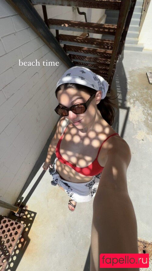 Kira Kosarin Onlyfans Photo Gallery 