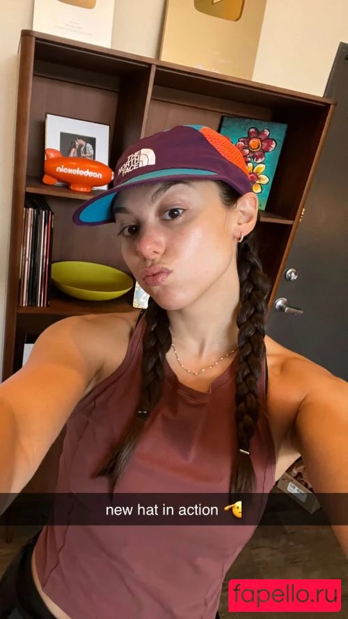 Kira Kosarin Onlyfans Photo Gallery 