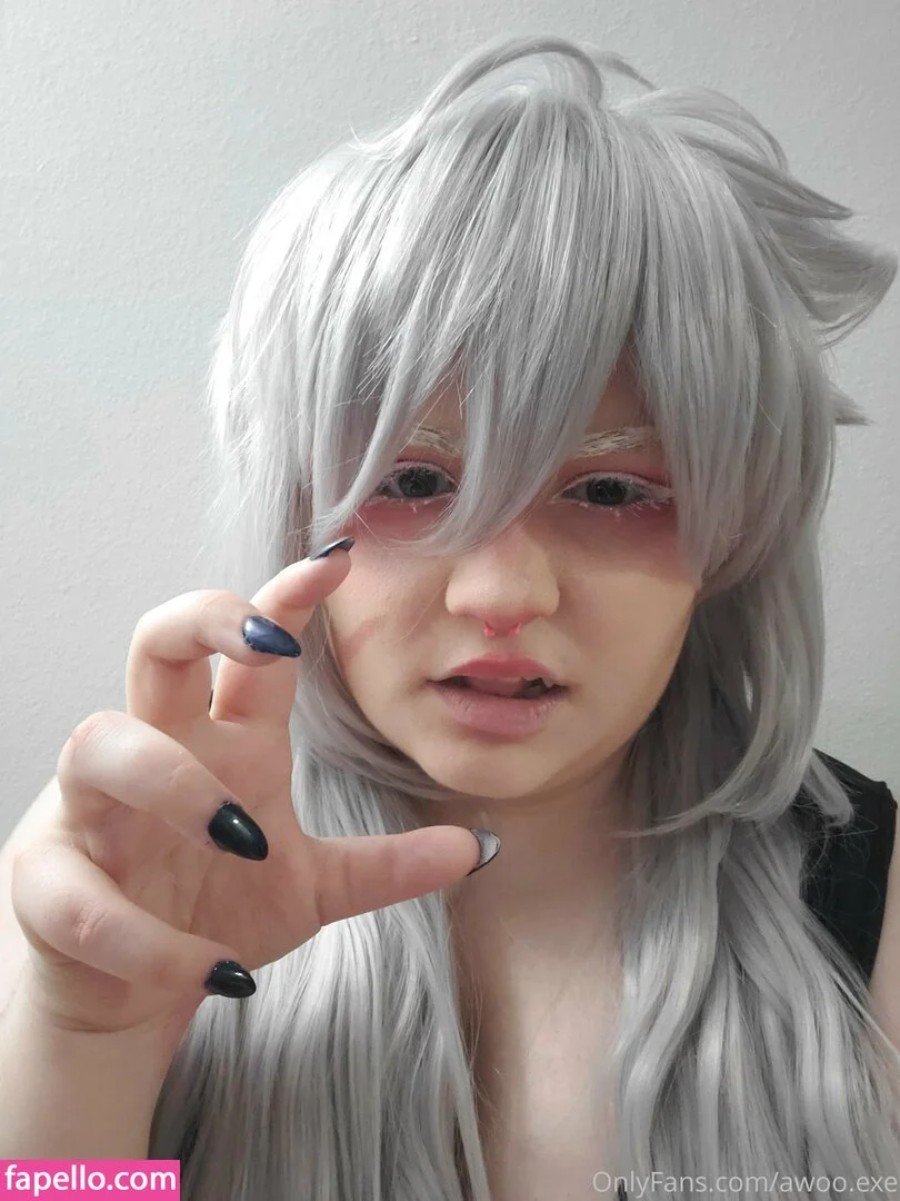 awoo.exe Onlyfans Photo Gallery 