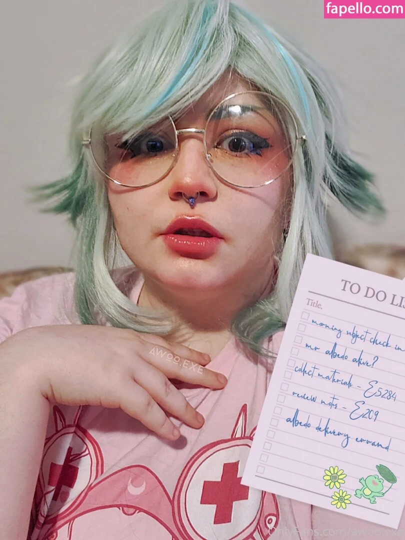 awoo.exe Onlyfans Photo Gallery 