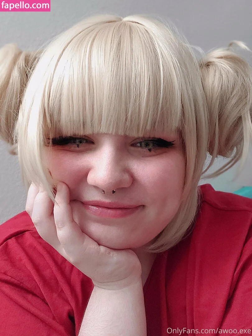 awoo.exe Onlyfans Photo Gallery 