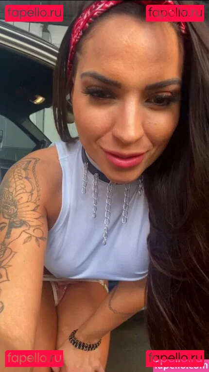 Monique Bertolini Onlyfans Photo Gallery 