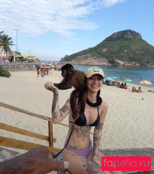 Caputile Onlyfans Photo Gallery 