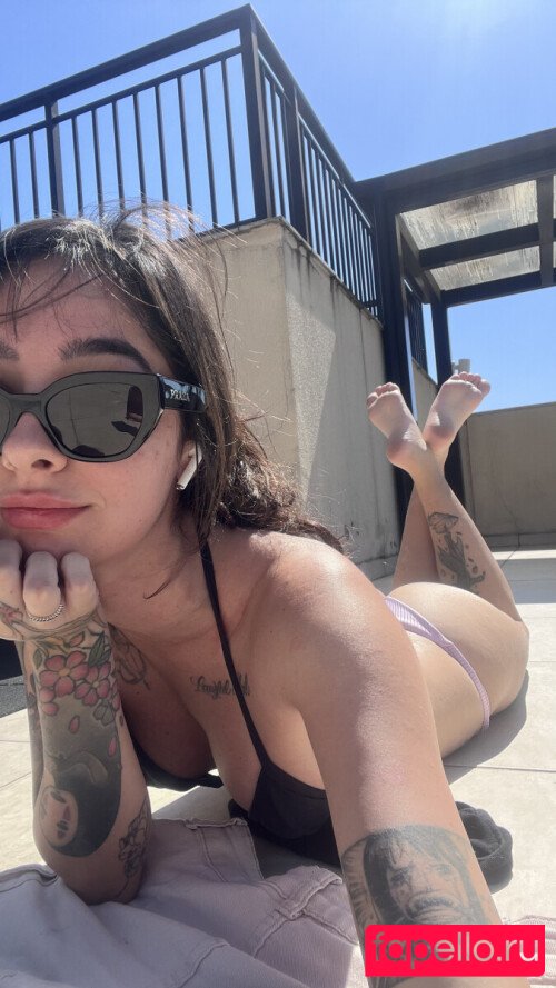 Caputile Onlyfans Photo Gallery 