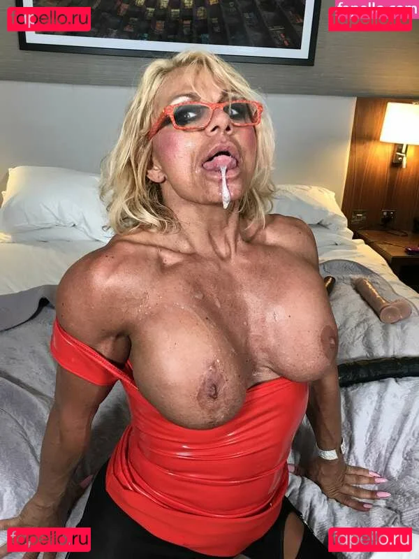 musclem1lf Onlyfans Photo Gallery 