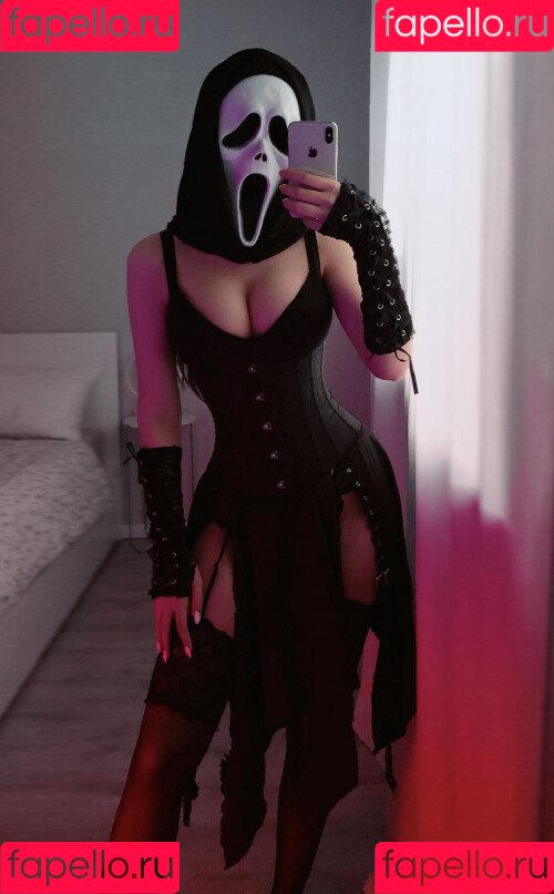 shieru Onlyfans Photo Gallery 