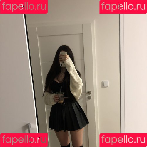 shieru Onlyfans Photo Gallery 