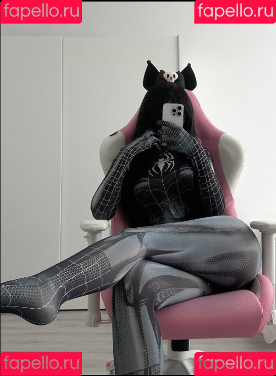 shieru Onlyfans Photo Gallery 