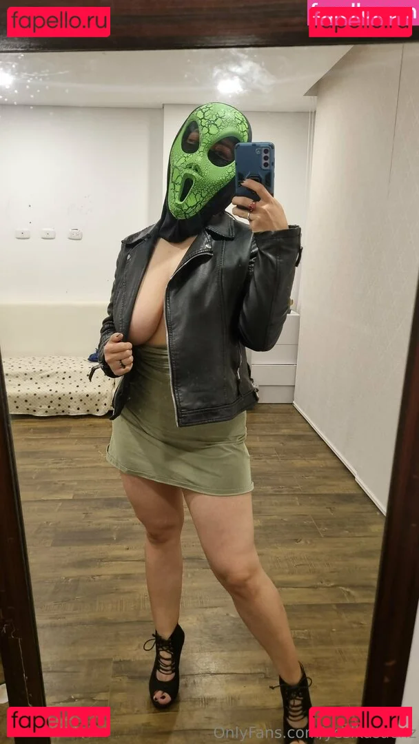 Yesikasaenz Onlyfans Photo Gallery 